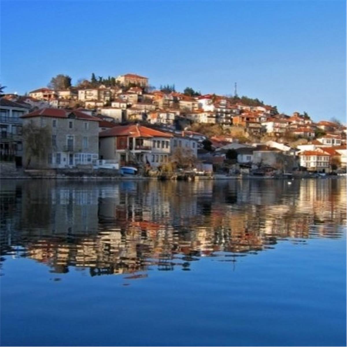 İzmir'den Uçak İle Hareketli Vizesiz Kosova ve Tiran Büyük Balkan Turu