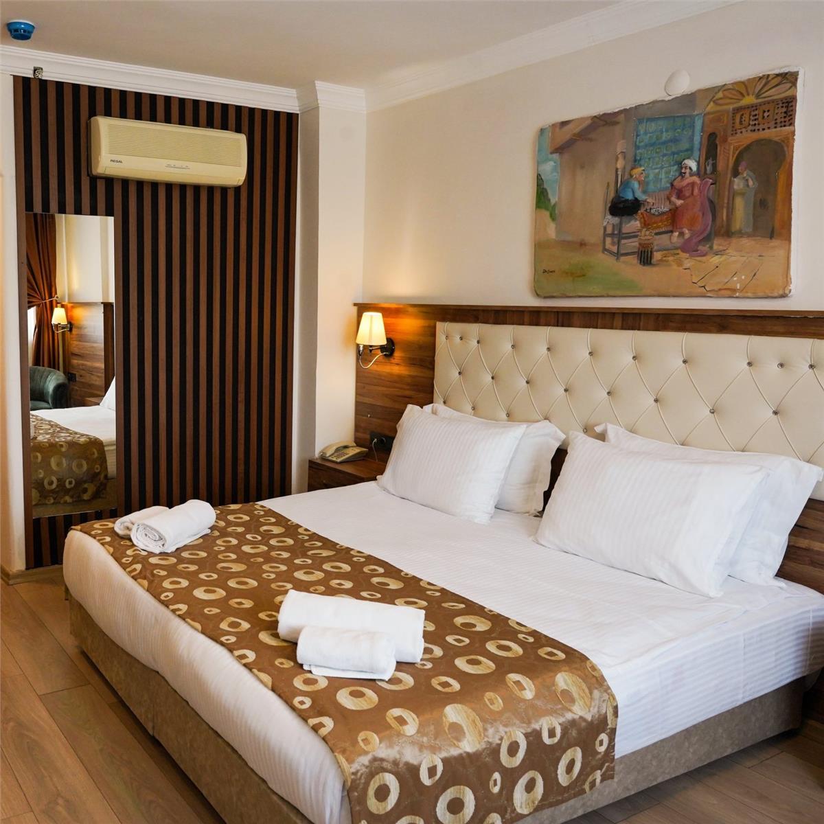 İzmir Çıkışlı Yılbaşı Özel 2 gece 3 gün 5* Emin Koçak Kapadokya Otel Konaklamalı Yılbaşı Özel Gala Yemeği Dahil Kayseri Erciyes Kayak Merkezi ve Kapadokya Turu