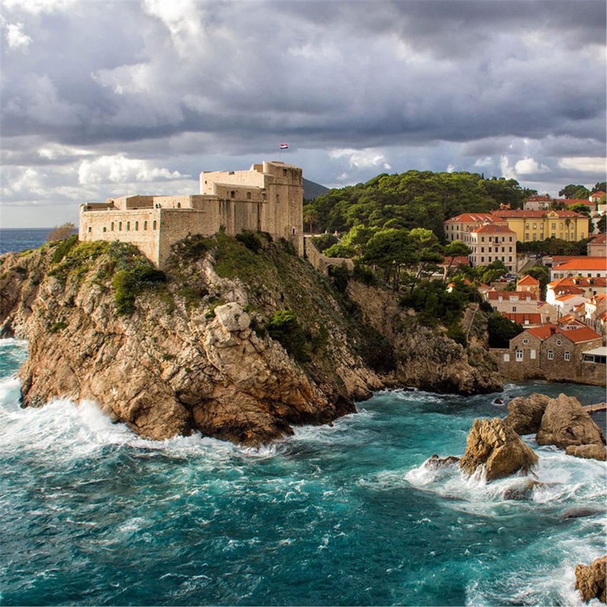 İzmir'den Uçak İle Kalkışlı 6 Gece 7 Gün Konaklamalı Tüm Ekstra Turlar Dahil Vizesiz Büyük Balkan Turu