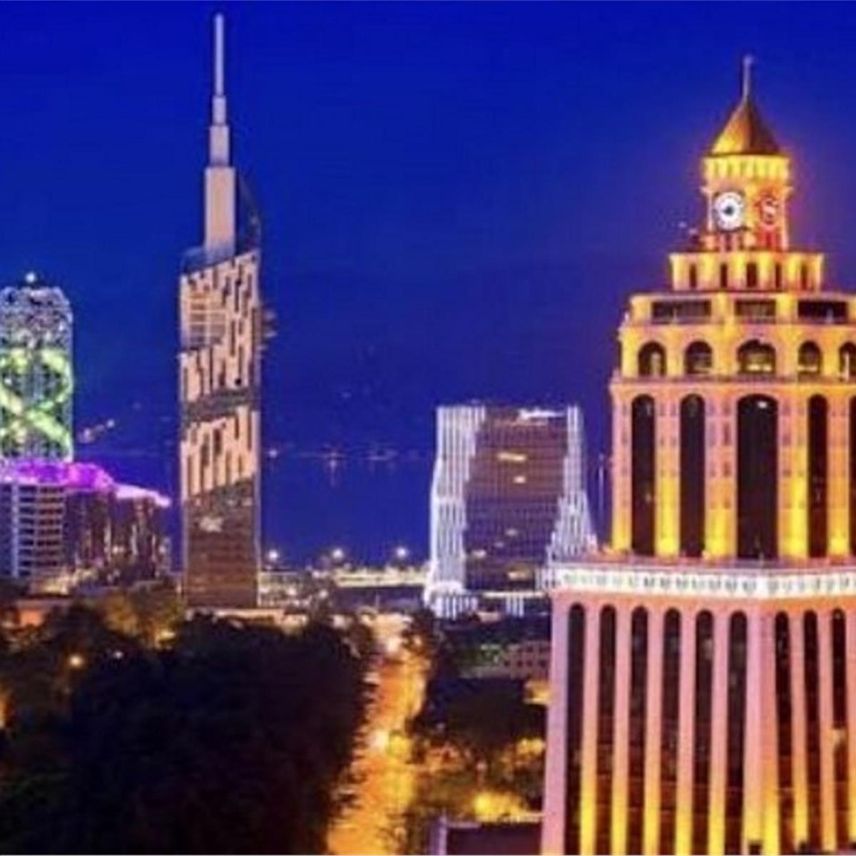 İzmir Çıkışlı 7 Gece 8 Gün Konaklamalı Özel Yaylalar ve Batum ile Boydan Boya Karadeniz Turu (6 gece Konaklama). Üstelik 1 gece Batum Konaklama ve Turu Dahil.