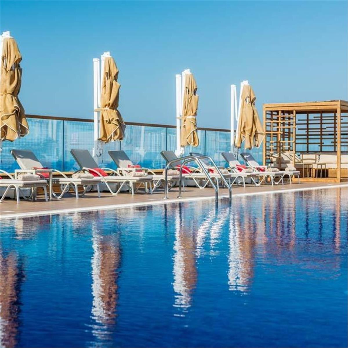 İzmir'den Uçak İle Hareketli Kıbrıs Lord’s Palace Hotel Tam Pansiyon Plus Konaklama Seçenekleri