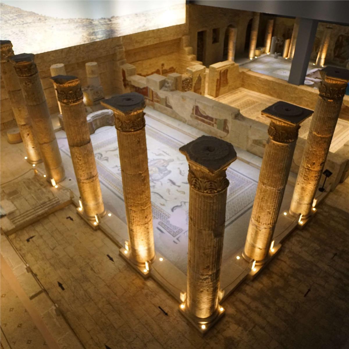 İzmir Uçaklı 2 Gece 3 Gün Konaklamalı Gaziantep Şanlıurfa Nemrut Dağı ve Harran Pamuk Hasadı Turu