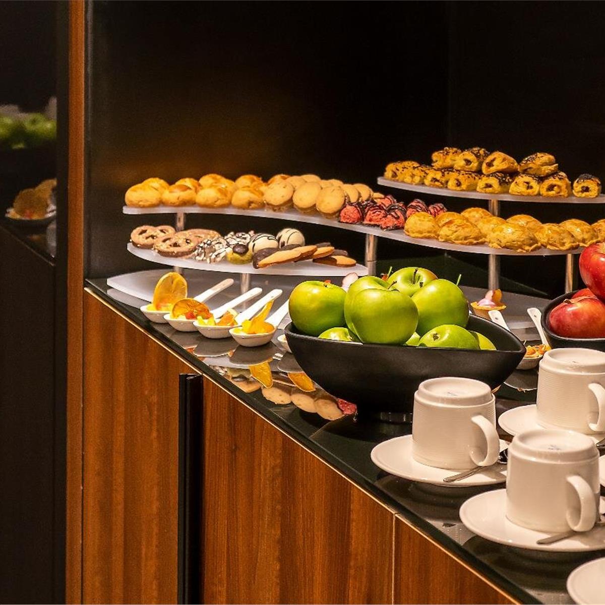 İzmir Çıkışlı 1 gece 2 gün 5 Yıldızlı Raddison Blu Konaklamalı Şile, Ağva, Maşukiye, Ormanya, Abant, Gölyazı Turu