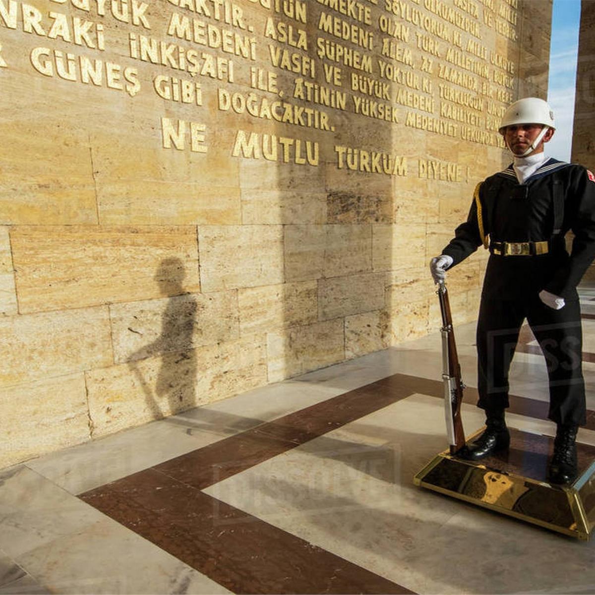 İzmir Çıkışlı Günübirlik Ankara ve Anıtkabir Turu. Üstelik Kahvaltı Dahil