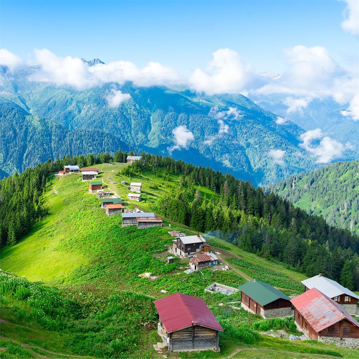 İzmir'den Uçaklı 4 gece 5 gün Batum Gezisi ve Yayla Konaklamalı Karadeniz Turu.