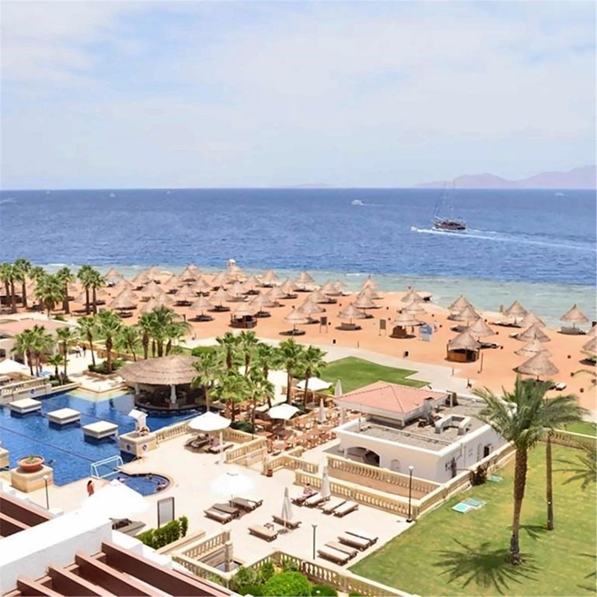 İzmir'den Kalkışlı Uçaklı ve 4 Gece 5 Gün 5 Yıldızlı Sheraton Sharm Hotel Konaklamalı Sharm El Sheikh Turu