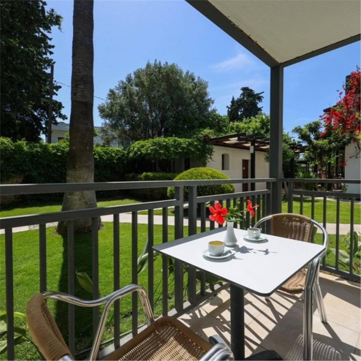 İzmir'den Otobüslü 3 Gece 4 Gün Bodrum Tatili Bitez Garden Life Hotel Konaklama