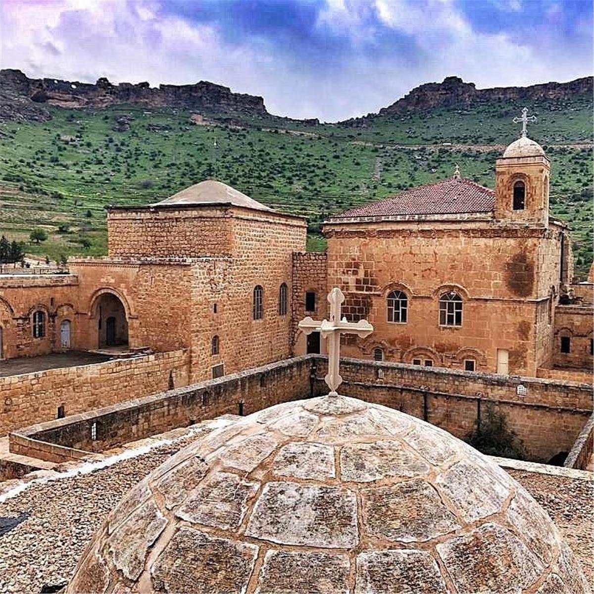 İzmir çıkışlı Uçaklı 2 gece 3 gün Konaklamalı Butik Mardin ve Diyarbakır Turu