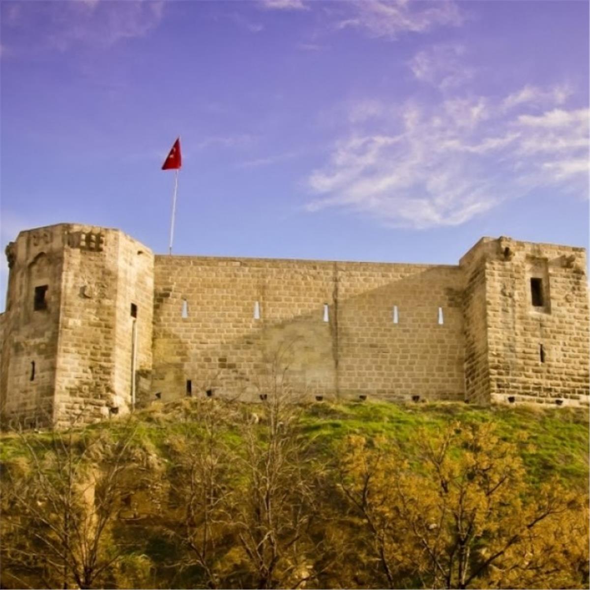 İzmir'den Otobüslü 2 Gece 3 Gün Konaklamalı Adana Lezzet Festivali ve Mersin Tarsus Turu