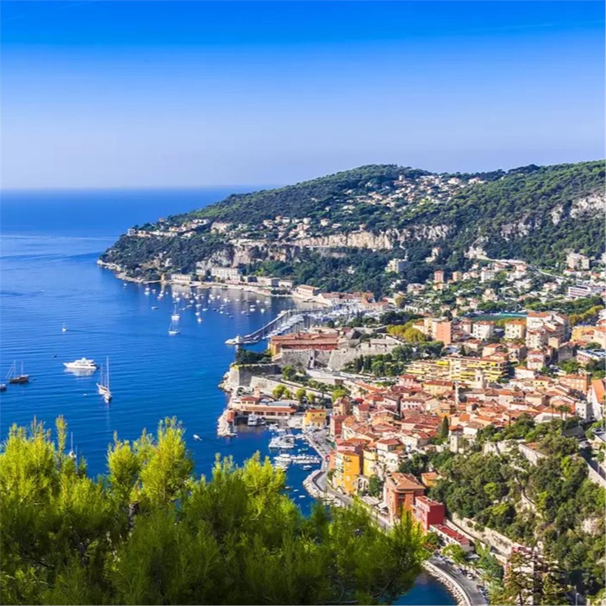 İzmir'den Uçak İle Hareketli 7 Gece 8 Gün Konaklamalı İtalya & Fransa & İsviçre & Almanya & Liehtenstein İle Bir Avrupa Masalı Turu