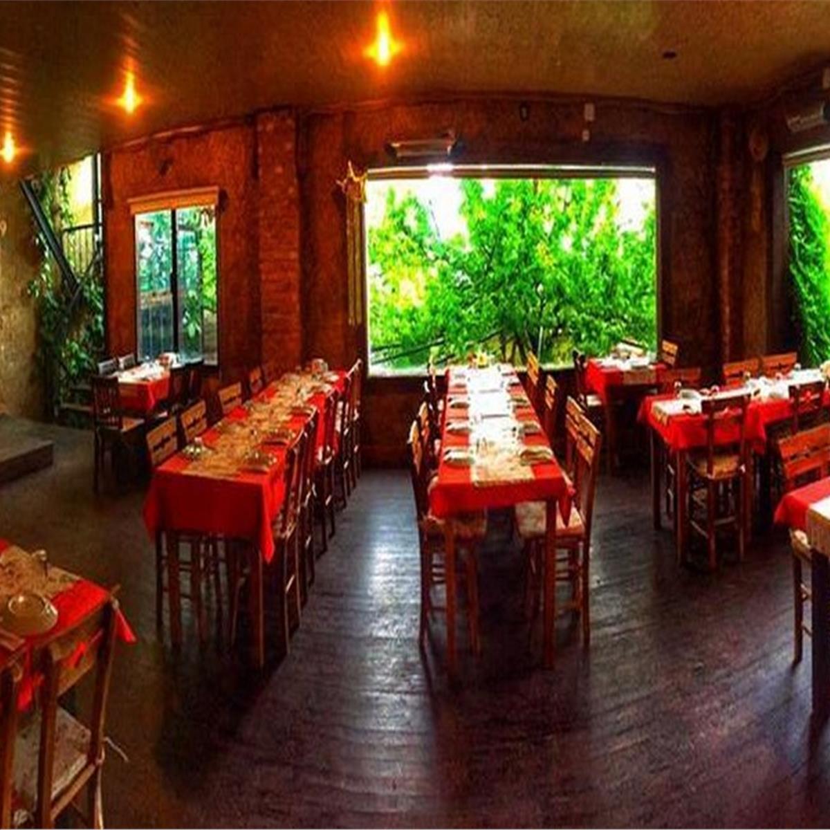 Çiçekliköy Zeytindalı Kahvaltı Evi’nde Enfes Serpme Köy Kahvaltısı