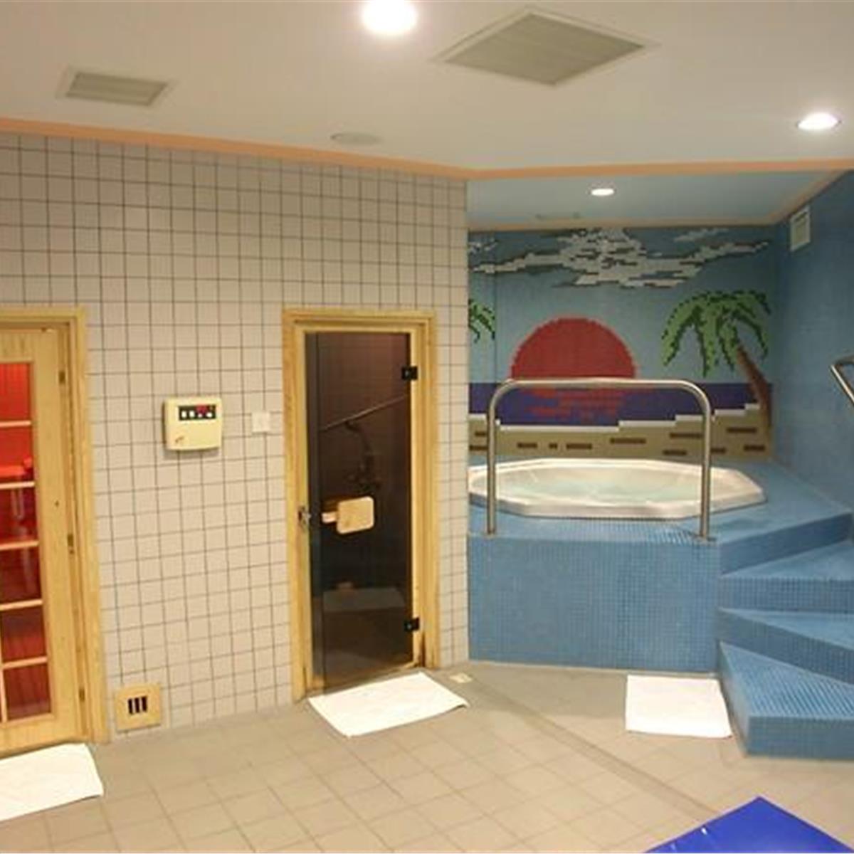 İzmir'den Uçak İle Hareketli Kıbrıs Deniz Kızı Hotel Yarım Pansiyon Konaklama Seçenekleri