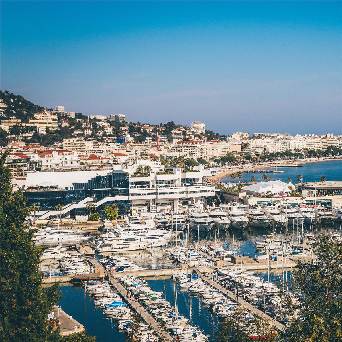 İzmir'den Uçaklı 10 Gece 11 Gün Konaklamalı Baştanbaşa İtalya & Güney Fransa Turu