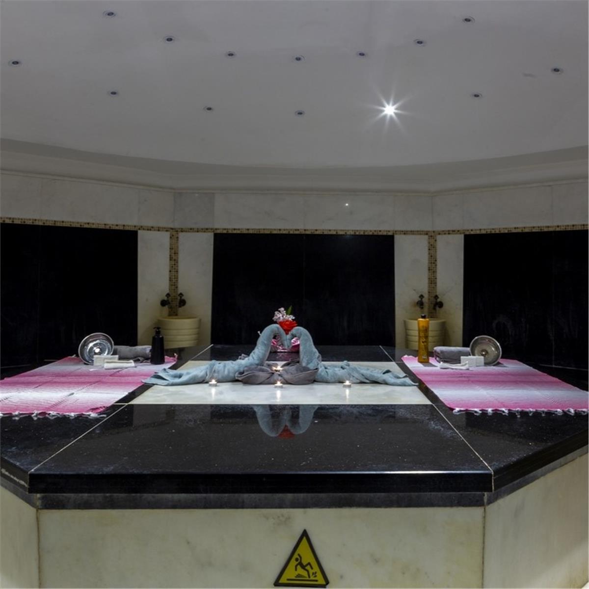 İzmir Çıkışlı 2 Gece 3 Gün Azure By Yelken Hotel Konaklamalı Bodrum Tatili