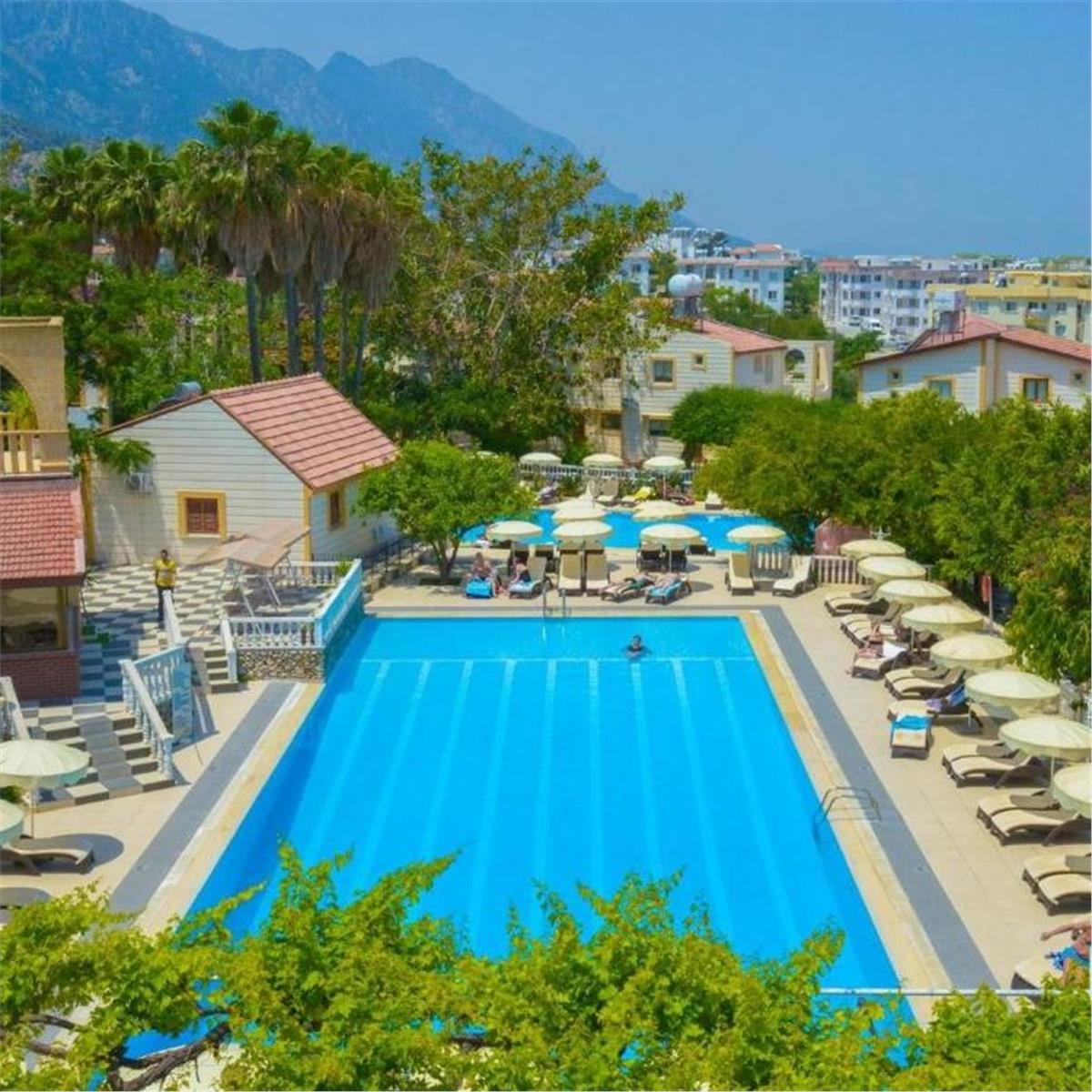 İzmir'den Uçak İle Hareketli 2 Gece 3 Gün Riverside Garden Resort Hotel Konaklamalı Kıbrıs Turu