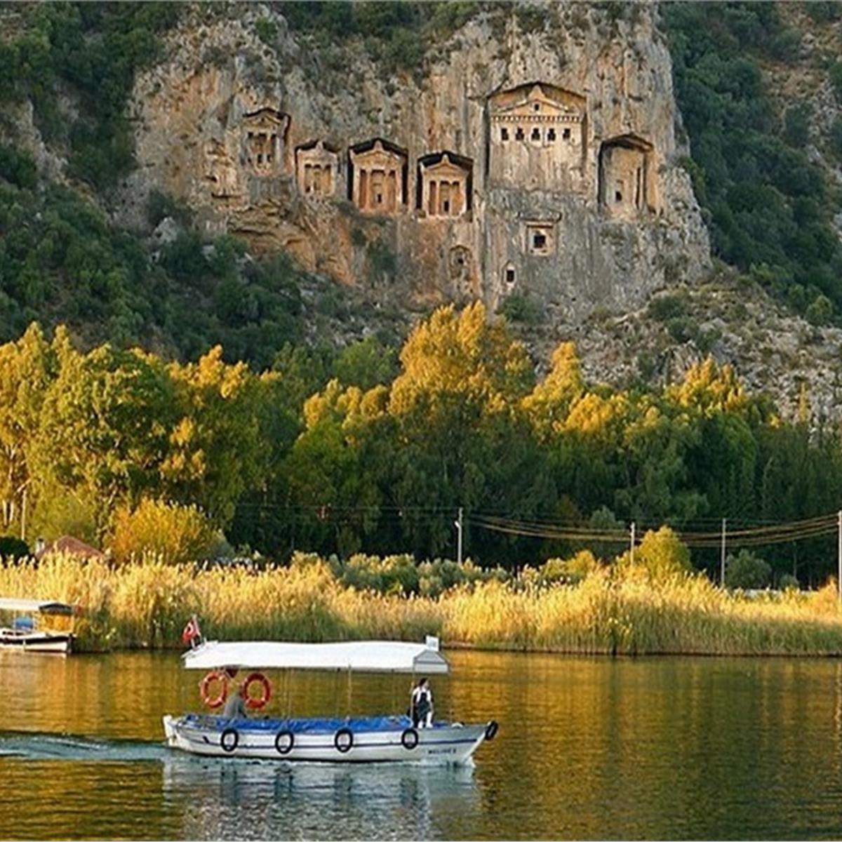 İzmir Çıkışlı Günübirlik Yuvarlakçay, Dalyan Tekne, Kral Mezarları, İztuzu Plajı Turu