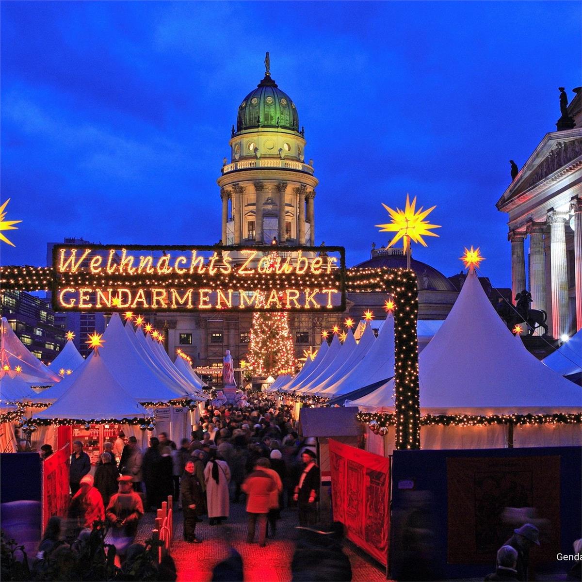 İzmir'den Uçaklı 4 Gece 5 Gün Konaklamalı Berlin, Potsdam, Dresden, Prag İle Noel Zamanı Turu