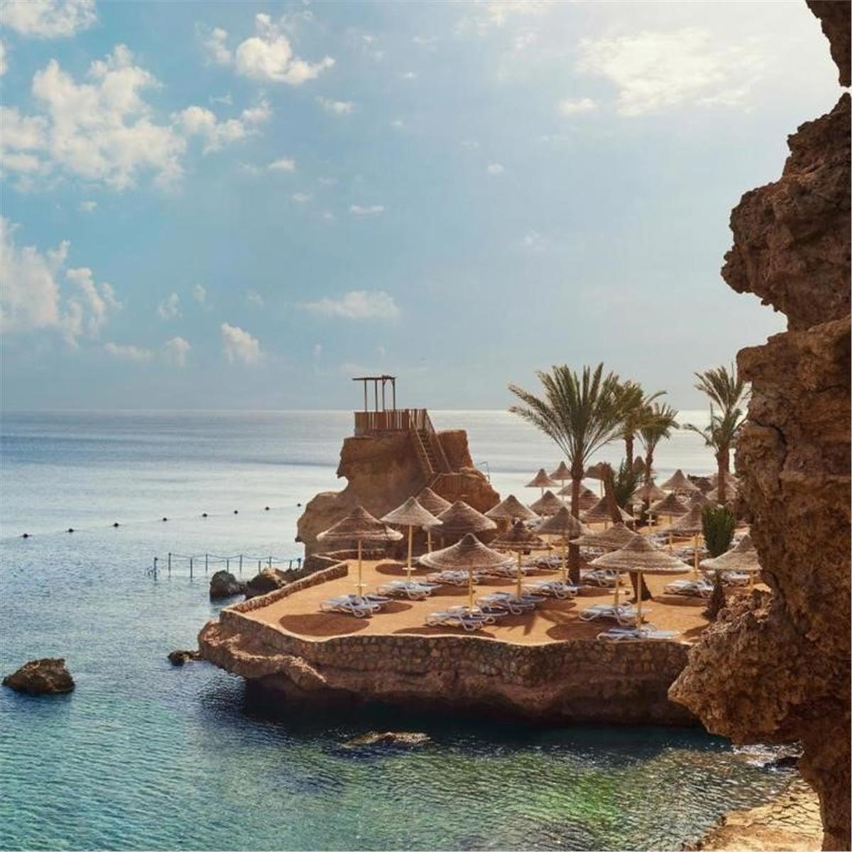 İzmir'den Uçak İle Kalkışlı 3 Gece 4 Gün 5 Yıldızlı Dreams Beach Resort Hotel Konaklamalı Sharm El Sheikh Turu