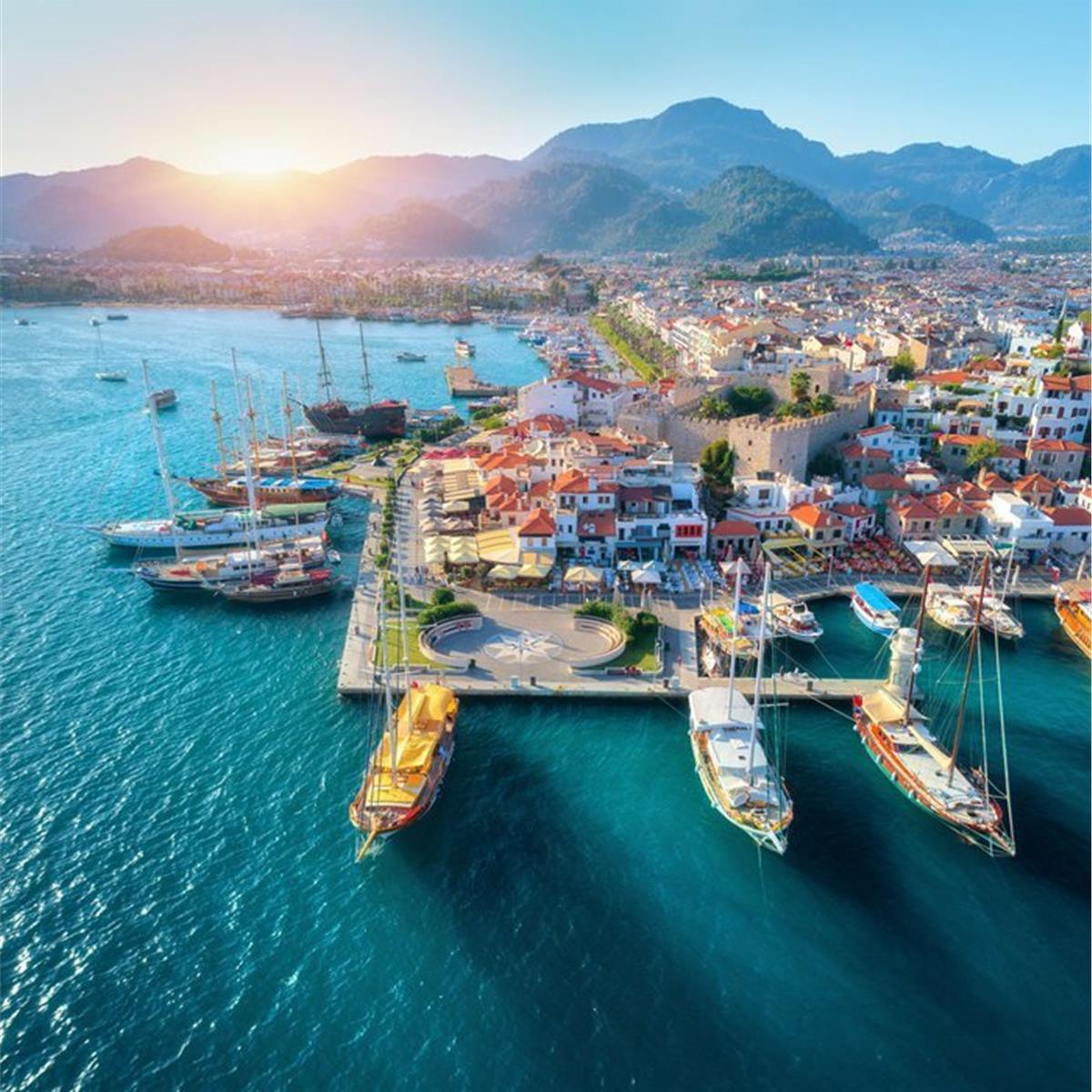 İzmir Çıkışlı 1 gece 2 gün Konaklamalı Marmaris, Datça Turu