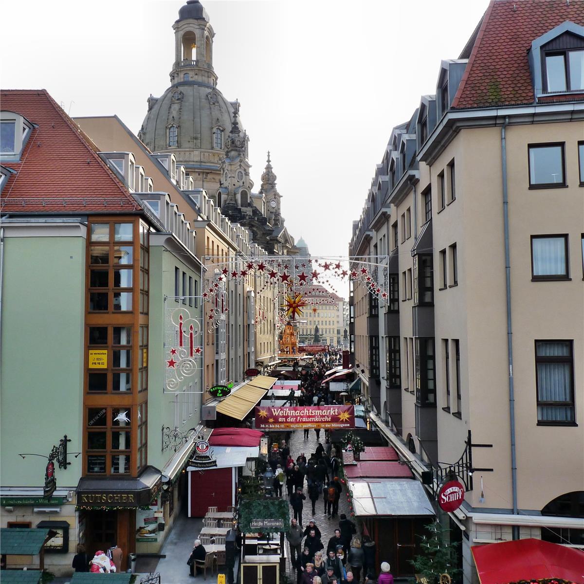 İzmir'den Uçaklı 3 Gece 4 Gün Konaklamalı Berlin, Dresden, Karlovy Vary ve Prag ile Noel Pazarları ve Yılbaşı Turu