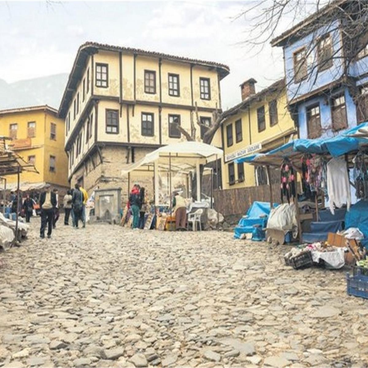 İzmir Çıkışlı Günübirlik Bursa Cumalıkızık Gölyazı Turu Üstelik Kahvaltı Dahil