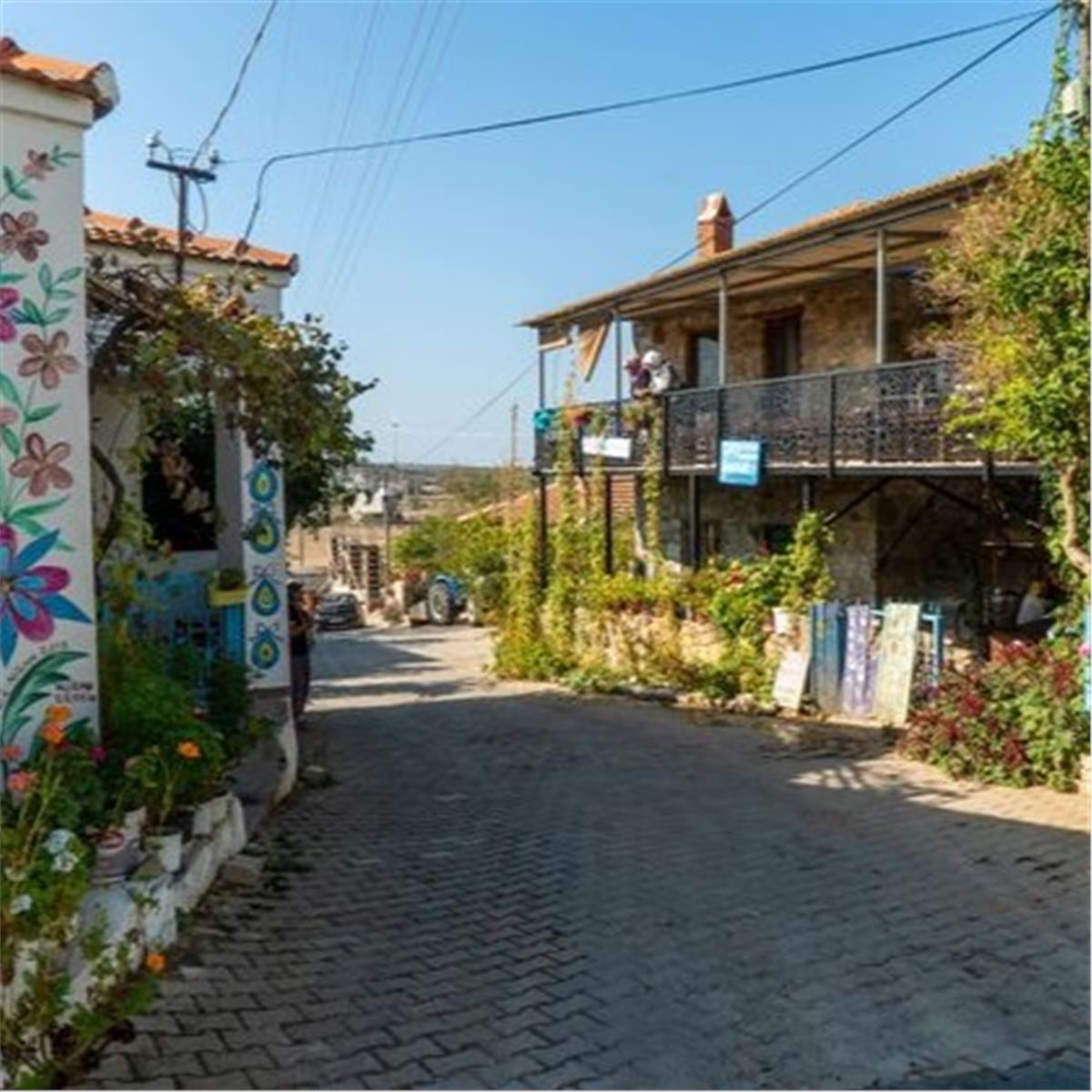 İzmir Çıkışlı 8 Mart Kadınlar Günü Özel Günübirlik Germiyan Köyü Turu