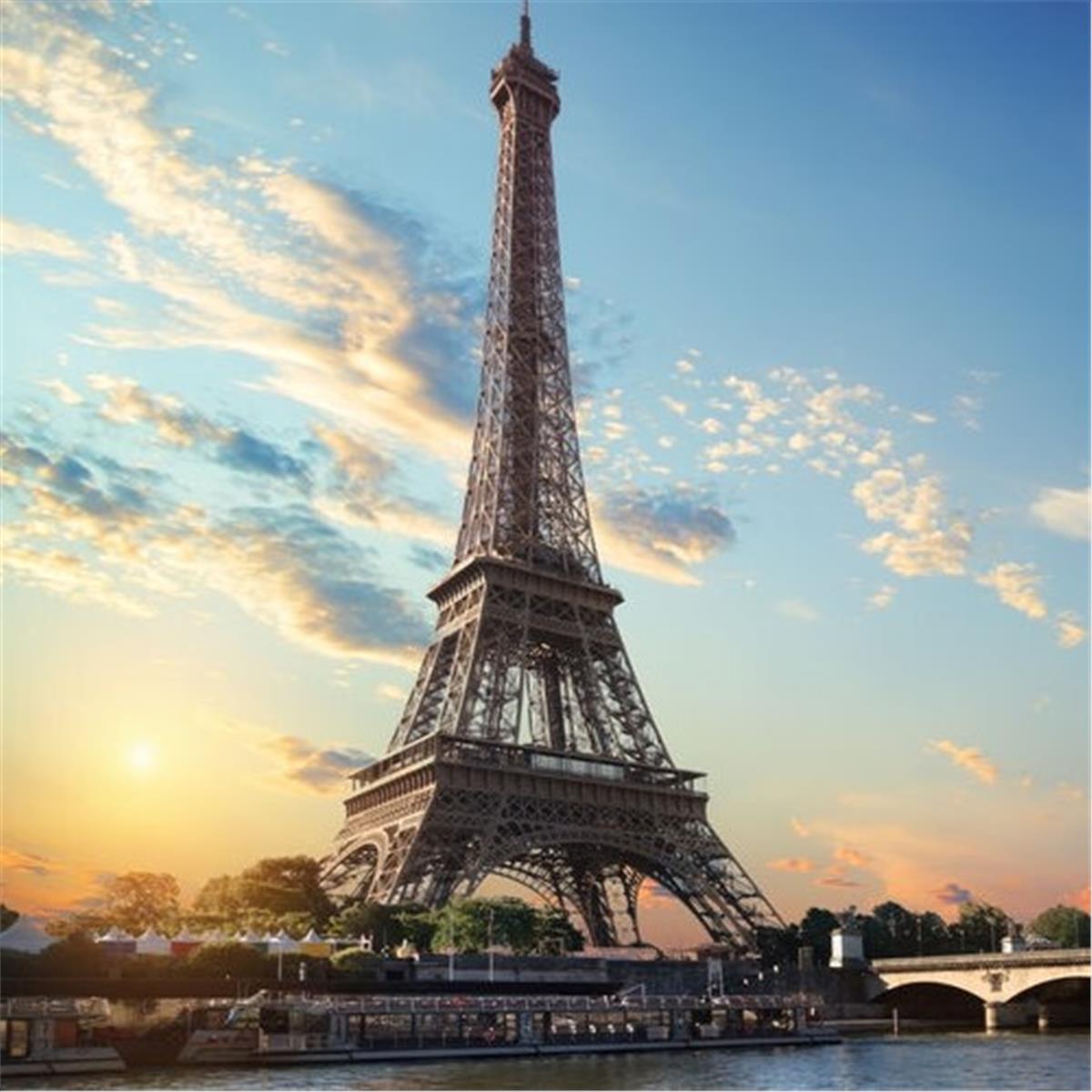 İzmir'den Uçaklı 5 Gece 6 Gün Konaklamalı Avrupa Esintileri Paris Disneyland Turu