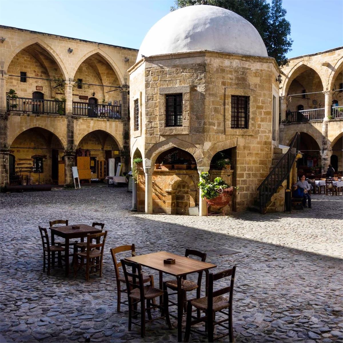 İzmir Kalkışlı Uçak ve Havaalanı Transfer Dahil 3 Gece 4 Gün Pia Bella Prestige Hotel & Casino Konaklamalı Kıbrıs Turu