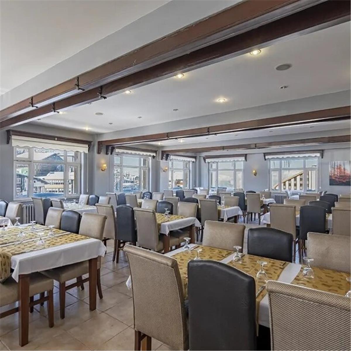 İzmir Çıkışlı 1 Gece 2 Gün Uludağ Lizbonia Hotel Konaklamalı Kayak Turu