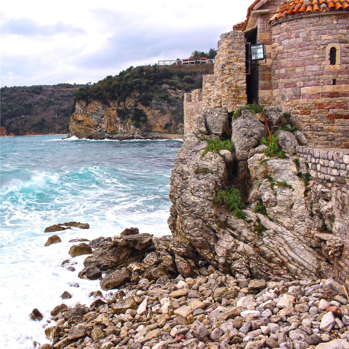 İzmir'den Uçaklı 3 Gece 4 Gün Konaklamalı Budva Turu