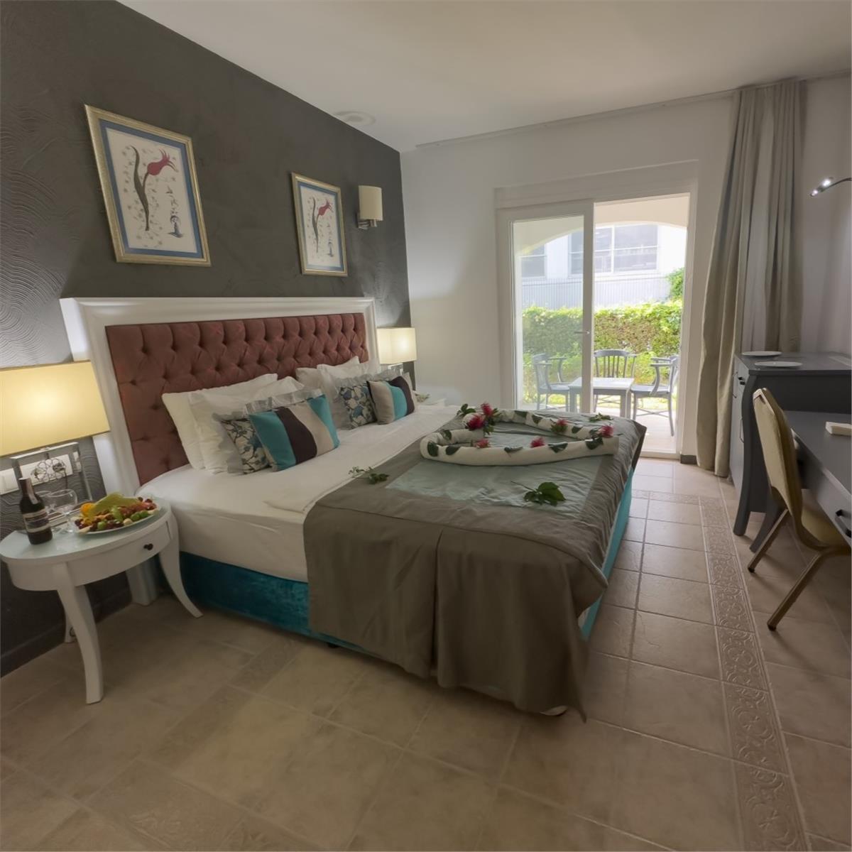 Her Şey Dahil 4 Yıldızlı Bodrum Tiana Beach Resort Hotel