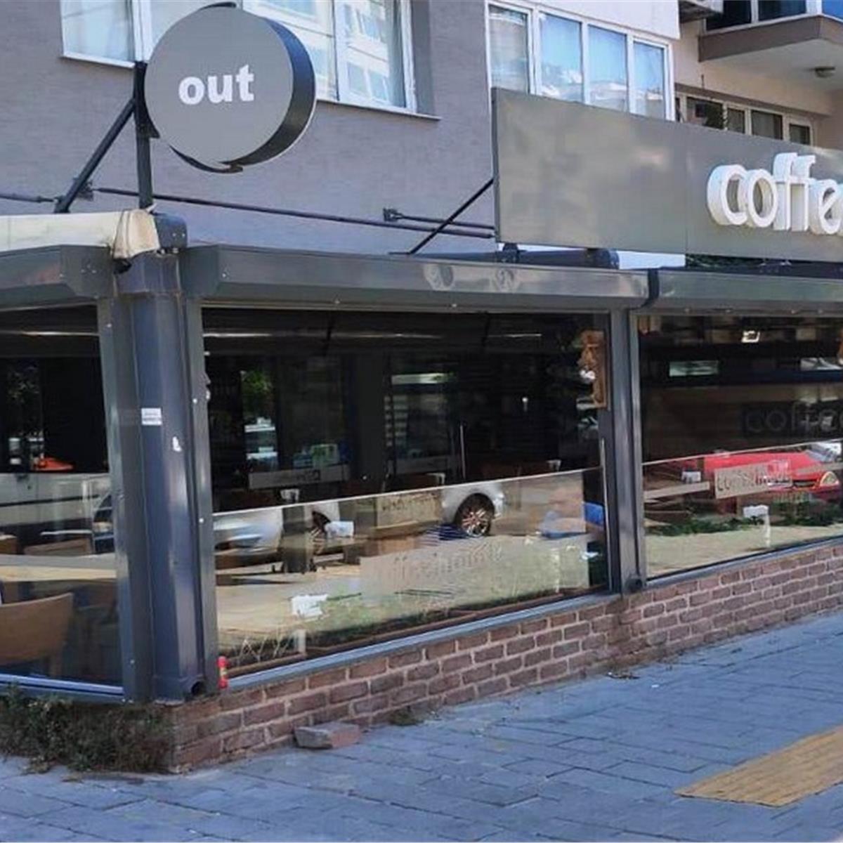 Hatay Coffee in Out Enfes Lezzetler Eşliğinde Serpme Köy Kahvaltısı Keyfi