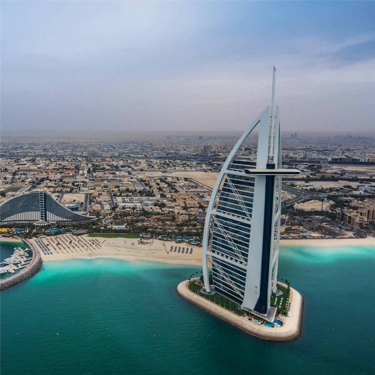 İzmir'den Uçaklı 4 Gece Konaklamalı 6 Gece 7 Gün Vize Dahil Dubai Turu