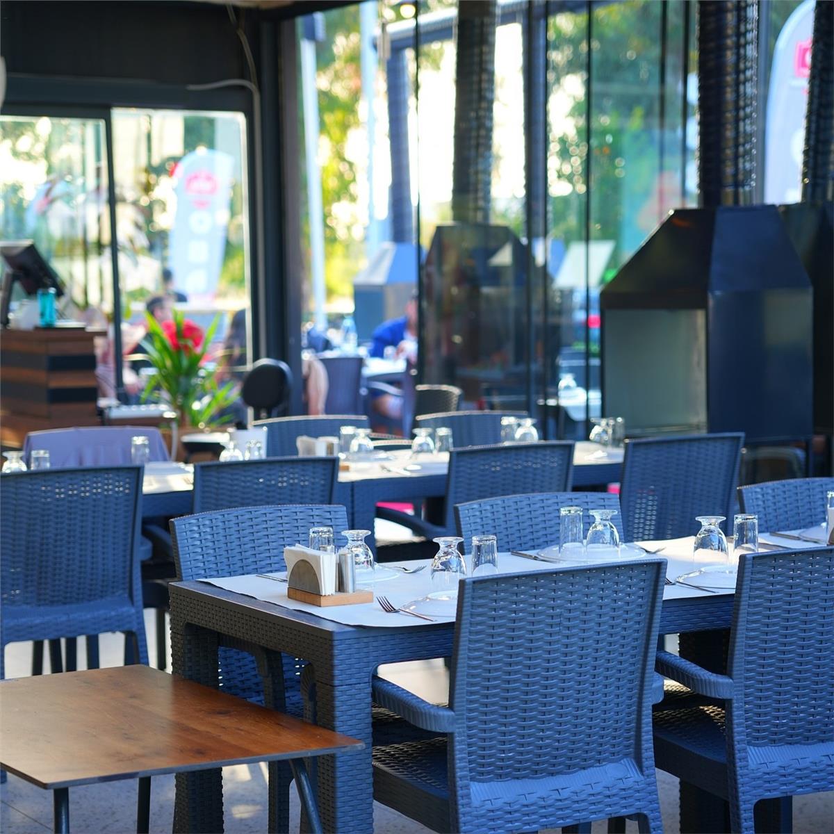 İnciraltı Oba Mangal’da İçceğini ve Etini Al Gel ve Mezeler Eşliğinde Enfes Mangal Keyfi veya Menüler