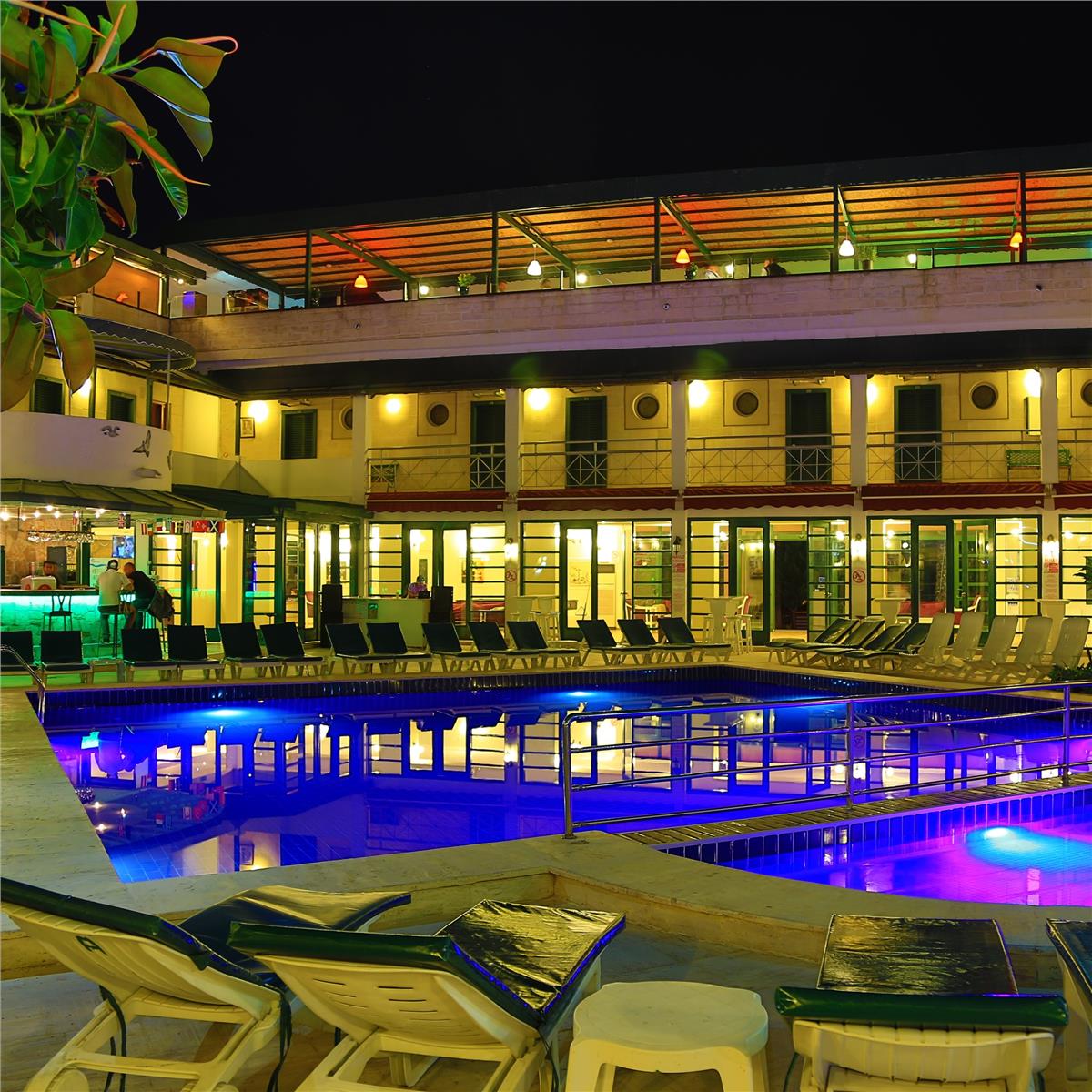 İzmir'den Ulaşımlı 3 Gece 4 Gün 4* Bleu Nuit Hotel Her Şey Dahil Konaklama 