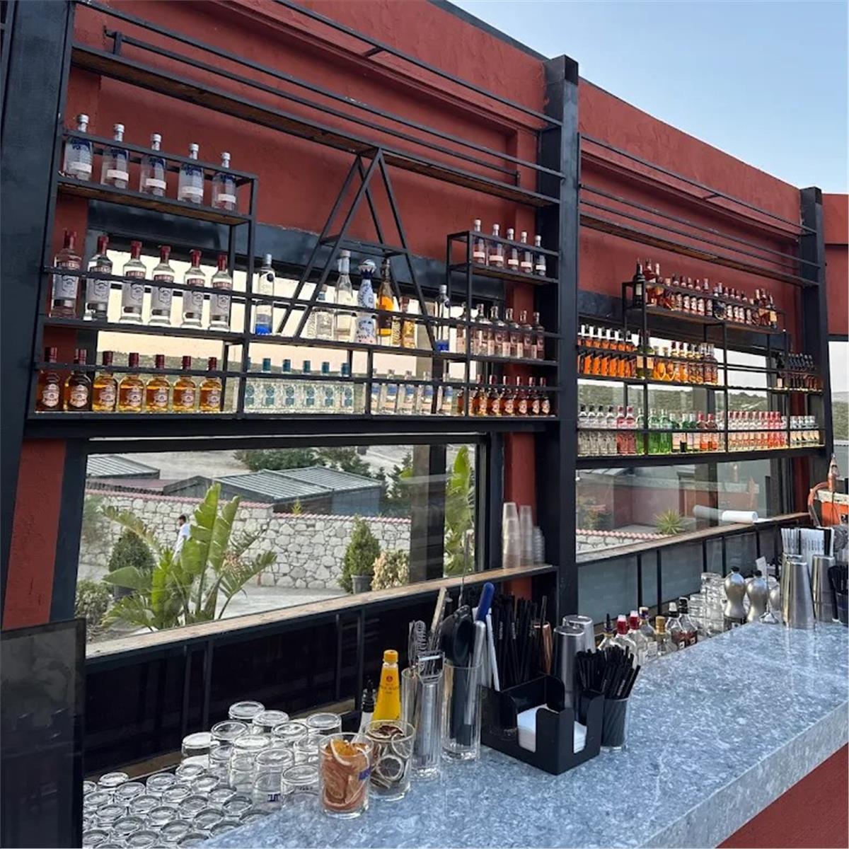 Günübirlik Mavi Beach ve Avalon Alaçatı ile Çeşme Beach ve Eğlence Turu