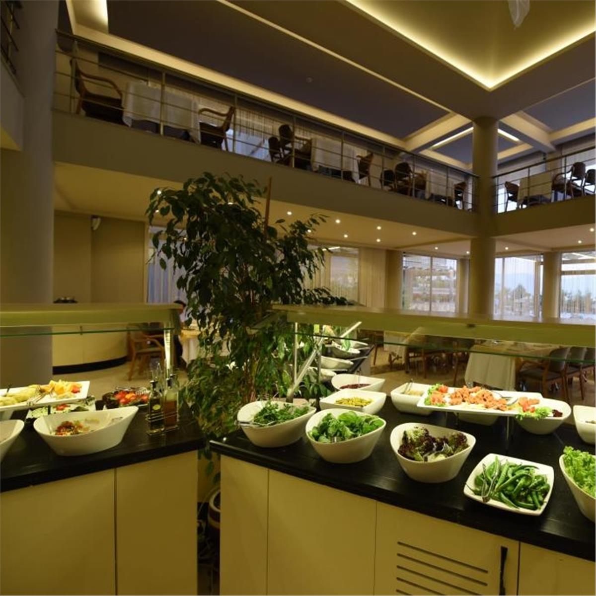 İzmir Çıkışlı 5 Yıldızlı Hierapark Thermal & Spa Deluxe Hotel Konaklamalı 1 Gece 2 Gün Pamukkale Termal Turu