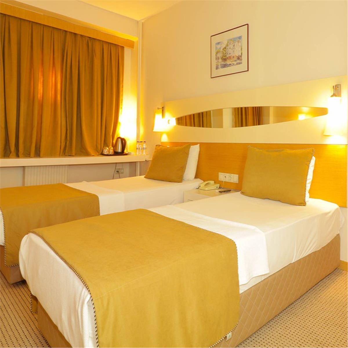 İzmir Çıkışlı Yılbaşı Özel 2 gece 3 gün Yılbaşı Gala Yemeği Dahil 5* Lycus River Thermal & Spa Hotel Konaklama Üstelik Limitsiz Yerli İçecekli