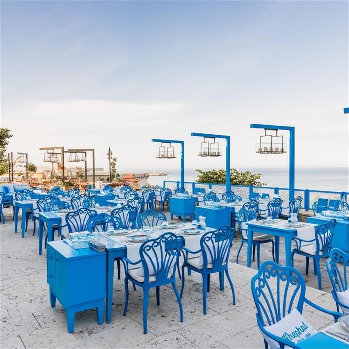 İzmir'den Uçak Bileti ve Otel Transferi Dahil 3 Gece 4 Gün Konaklamalı Tam Pansiyon Plus Kıbrıs Lord's Palace Hotel Spa Casino Ümit Yaşar Yılbaşı Galası 29.999 TL'den Başlayan Fırsatlarla