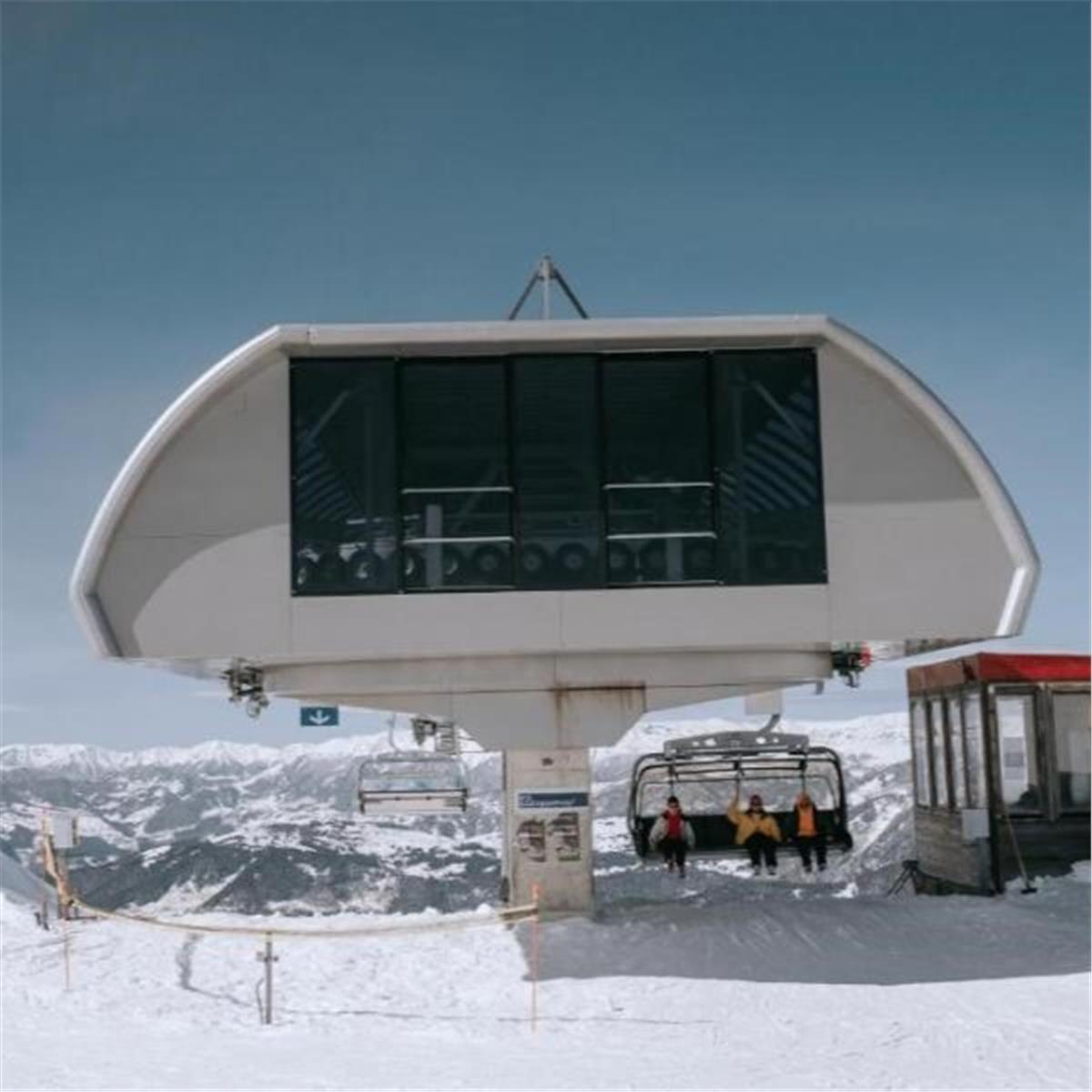 İzmir'den Uçaklı 2 Gece 3 Gün 5* Hotel Ire Palace Konaklamalı Gürcistan Batum Goderdzi Dağı Kayak Turu