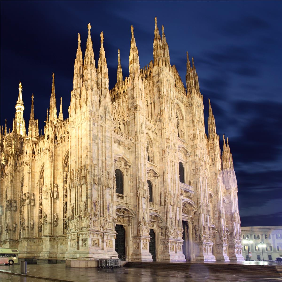 İzmir'den Uçaklı 10 Gece 11 Gün Konaklamalı Baştanbaşa İtalya & Güney Fransa Turu