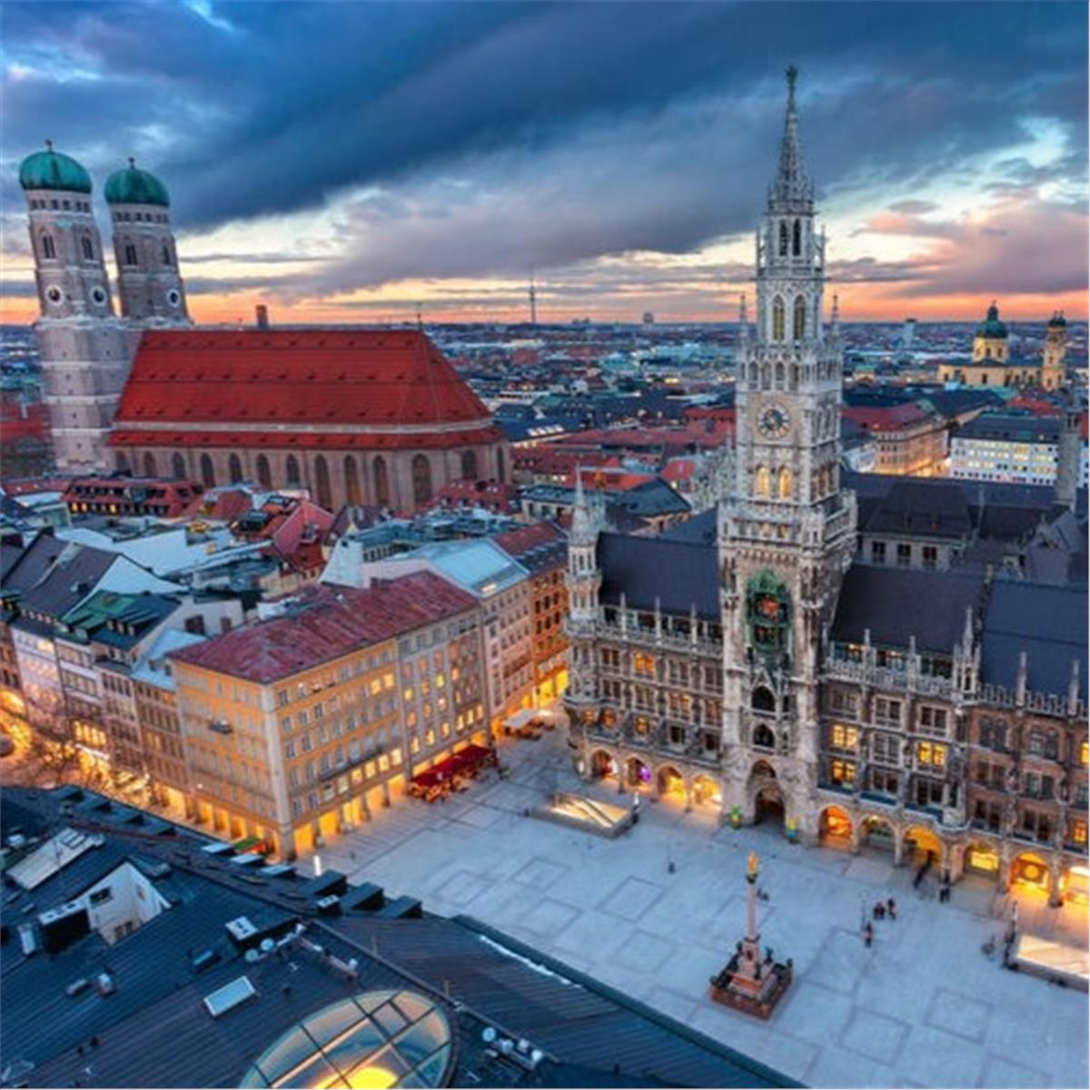 İzmir'den Uçaklı 2 Gece 3 Gün Konaklamalı Bavyera Kültürü Oktober Fest Gezisi