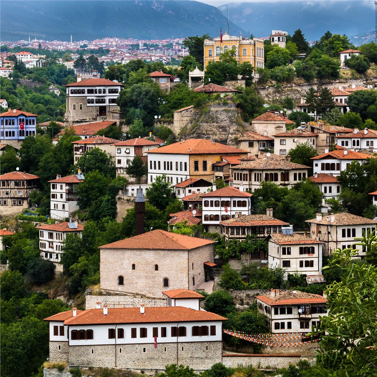 İzmir'den Otobüslü 2 Gece 3 Gün Konaklamalı Tüm Göller Ve Falezler İle Batı Karadeniz Esintisi Abant, Gölcük, Safranbolu, Zonguldak, Düzce Turu