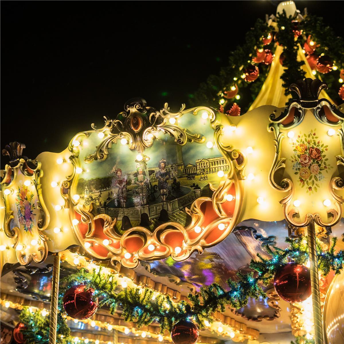 İzmir'den Uçaklı 4 Gece 5 Gün Konaklamalı Noel Zamanı Belçika & Hollanda Işık Festivali ve Noel Pazarları Turu