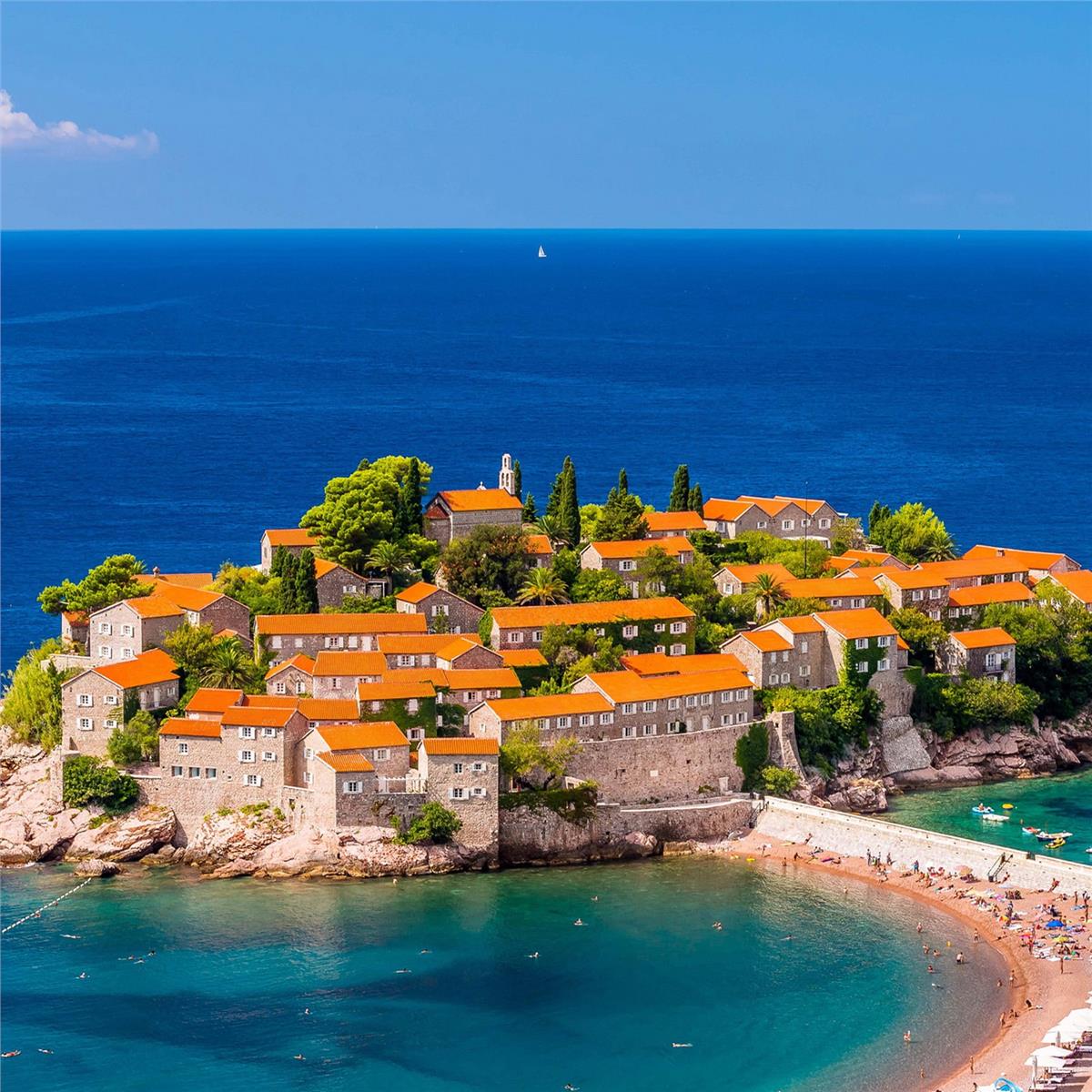 İzmir'den Uçaklı 3 Gece 4 Gün Konaklamalı Budva Turu