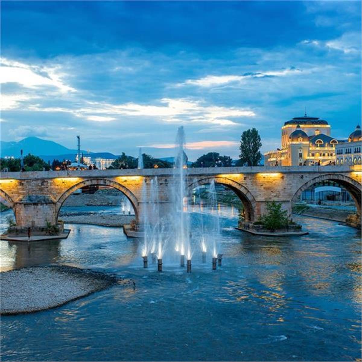 İzmir'den Direkt Sefer İle Uçaklı ve 7 Gece 8 Gün Konaklamalı Büyük Balkan Rotası Turu