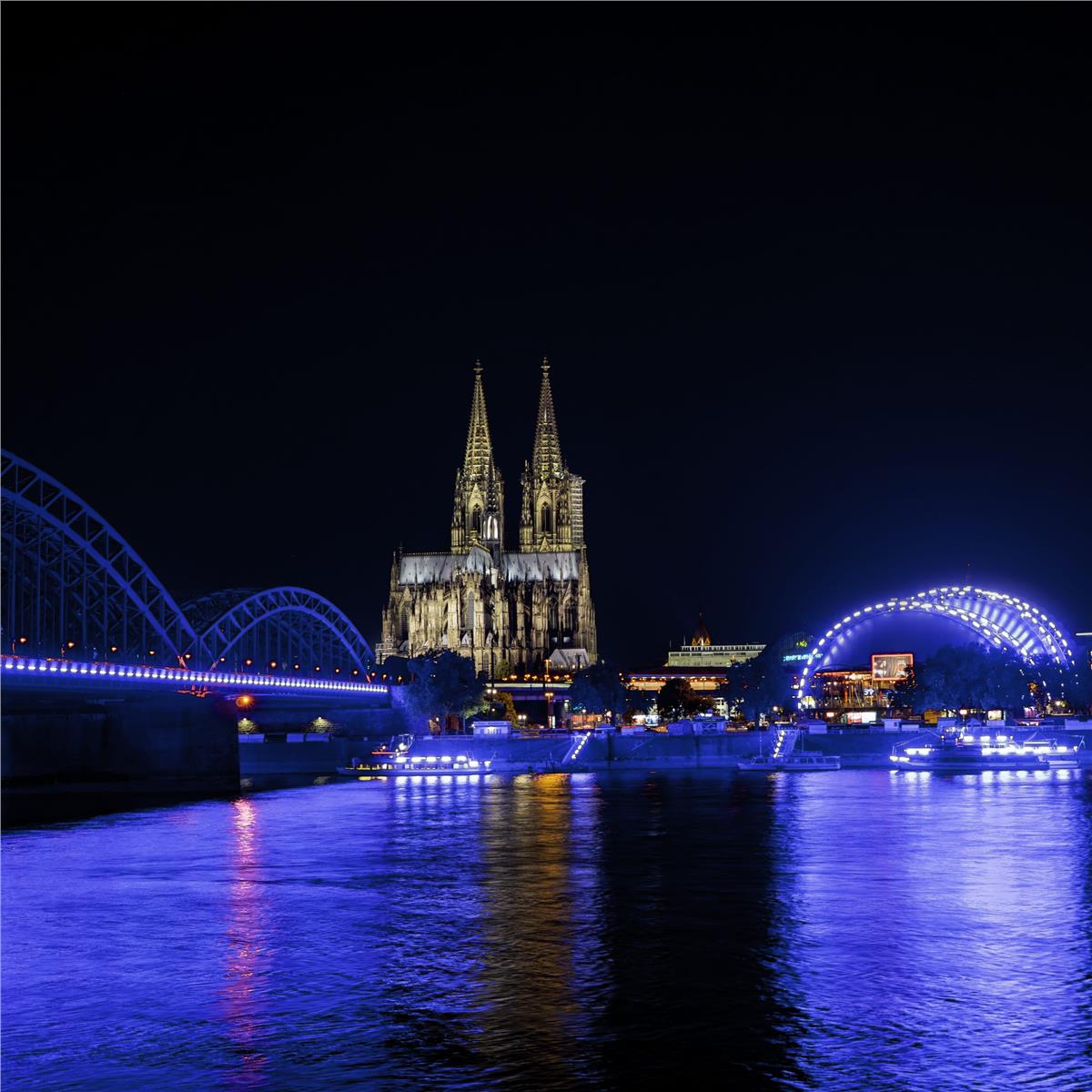 İzmir'den Uçaklı 4 Gece 5 Gün Konaklamalı Köln, Lüksemburg, Metz, Paris Ve Disneyland Turu