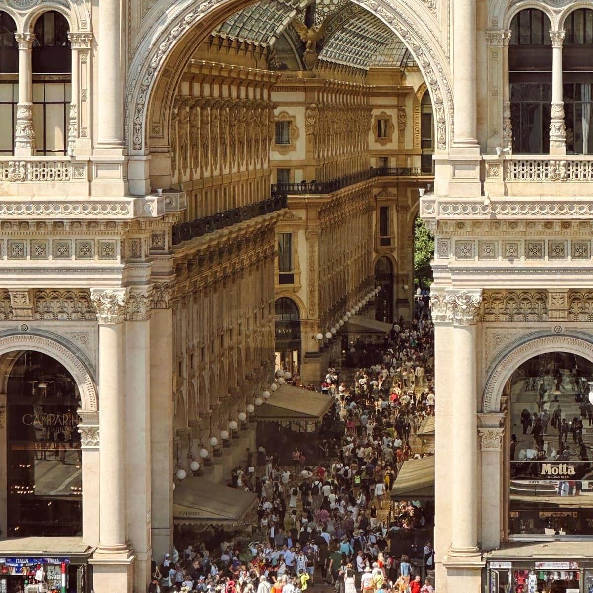 İzmir'den Uçaklı 7 Gece 8 Gün Konaklamalı İsviçre, İtalya, Fransa, İspanya, Andorra Turu