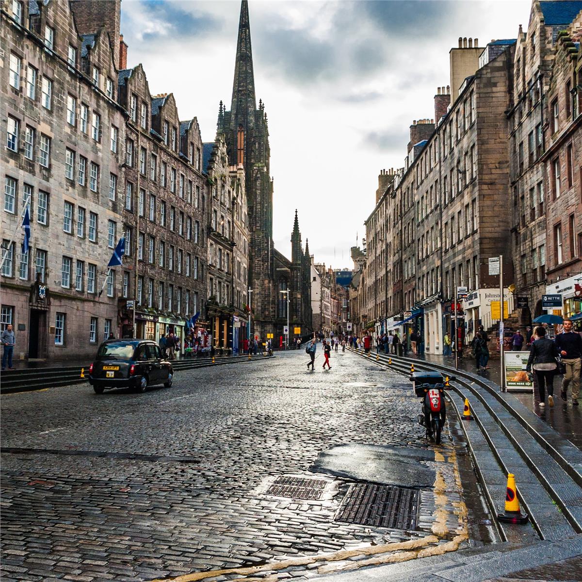 İzmir'den Uçaklı 7 Gece 8 Gün Konaklamalı Büyük Britanya Turu