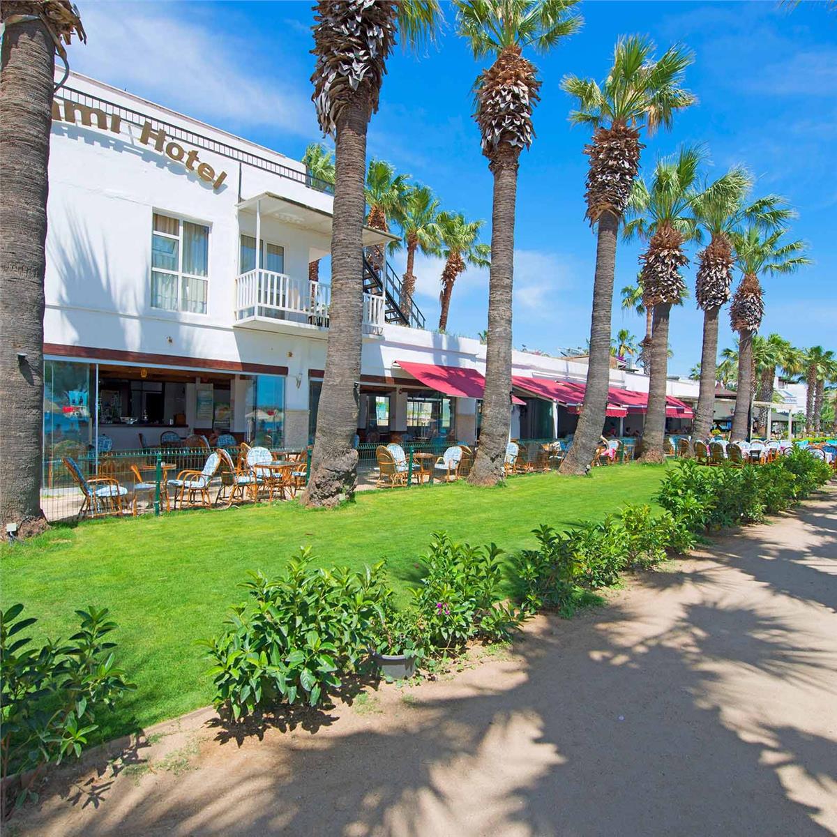 İzmir'den Otobüslü 2 Gece 3 Gün Bodrum Turu Sami Beach Hotel Konaklama